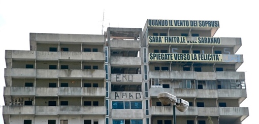 Scampia - scritta - Neomag.