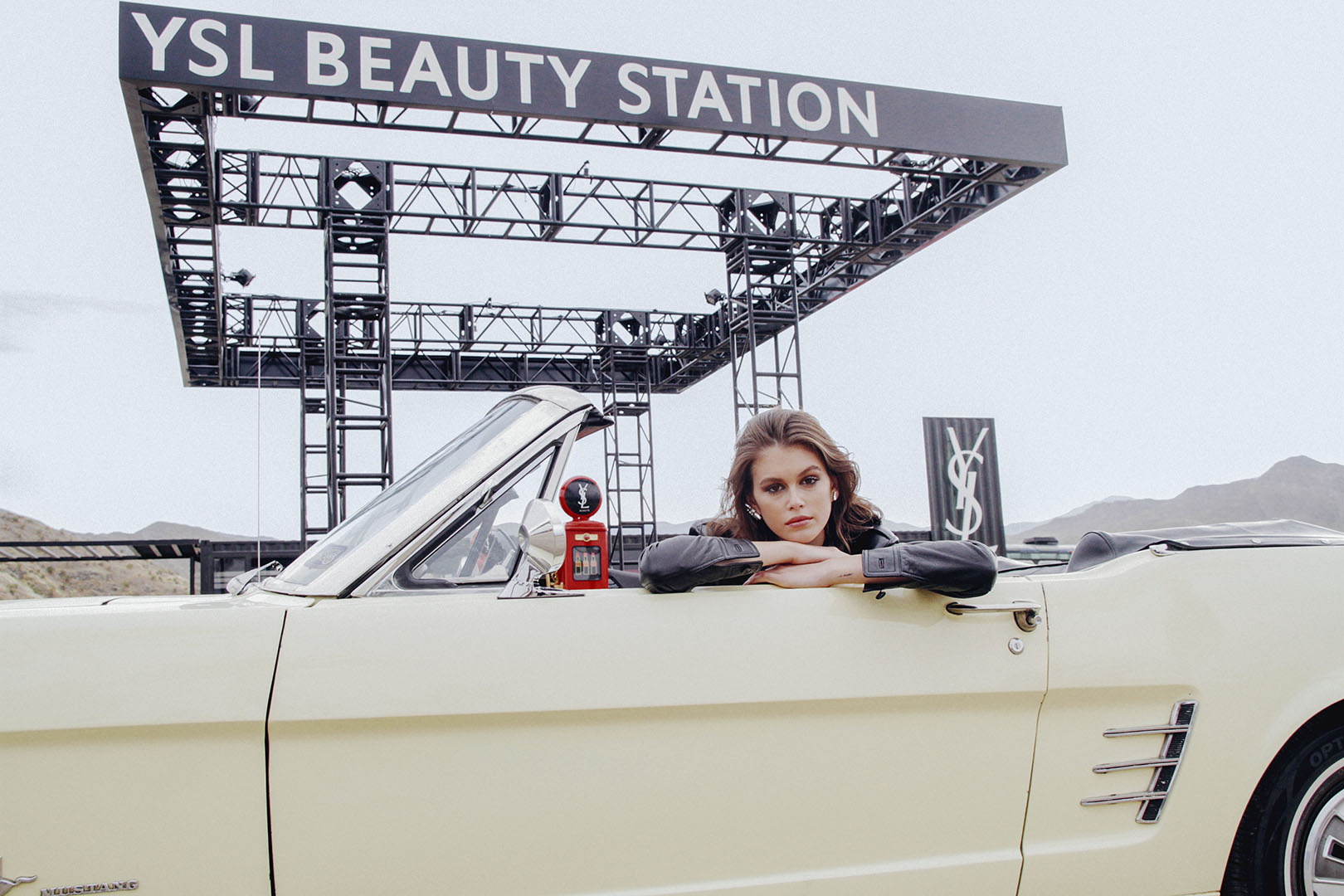 Kaia Gerber al Ysl Beauty Station - Neomag.