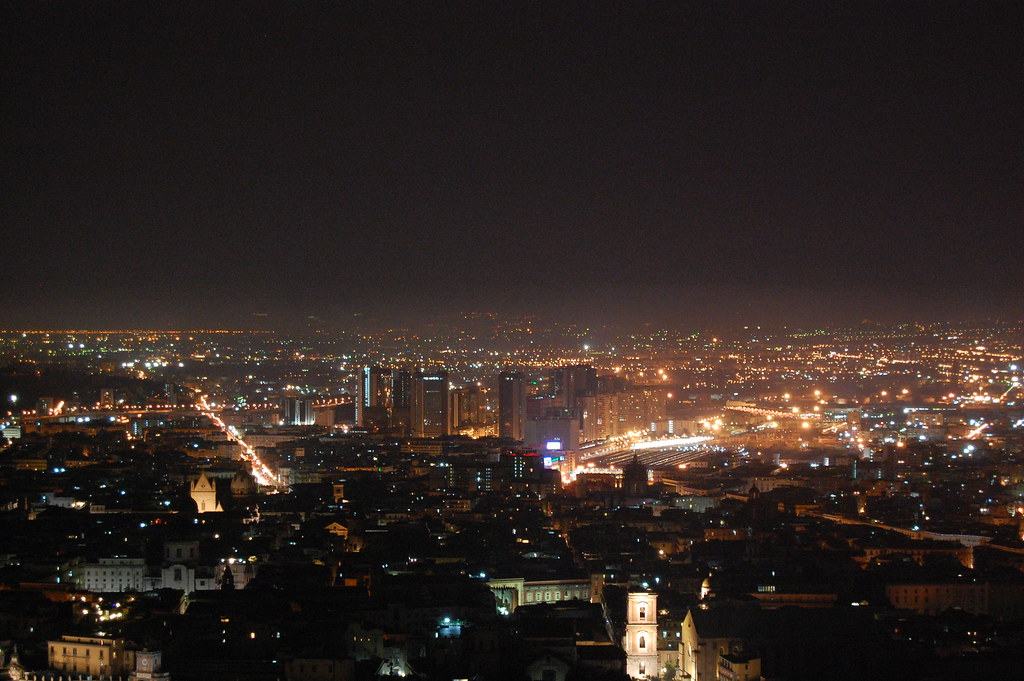 Napoli di Notte - Neomag.