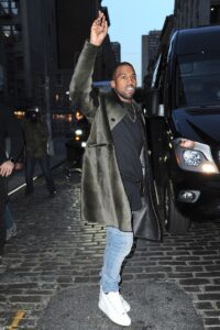 Kanye West Street Style - neomag.