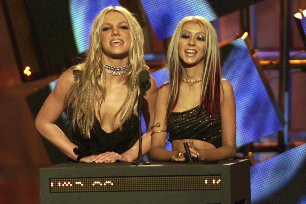 Christina Aguilera e Britney Spears - neomag.