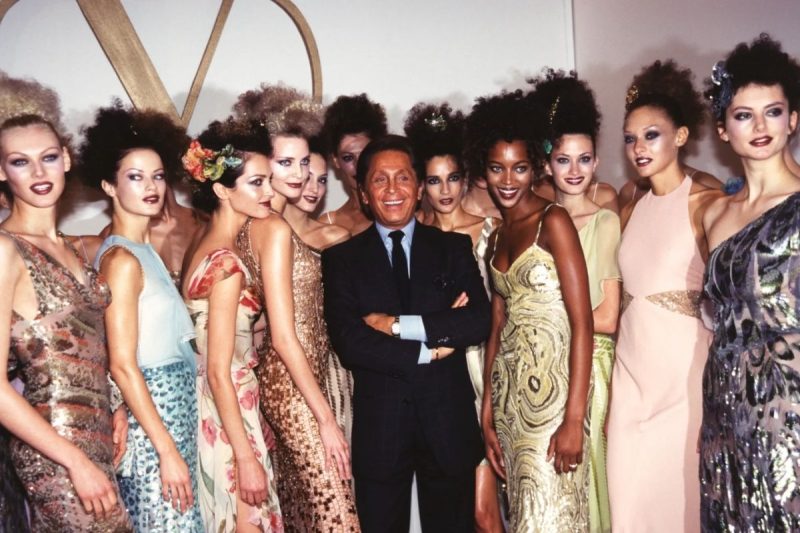 90 Anni Di Valentino Le Frasi E Le Foto Celebri Dello Stilista