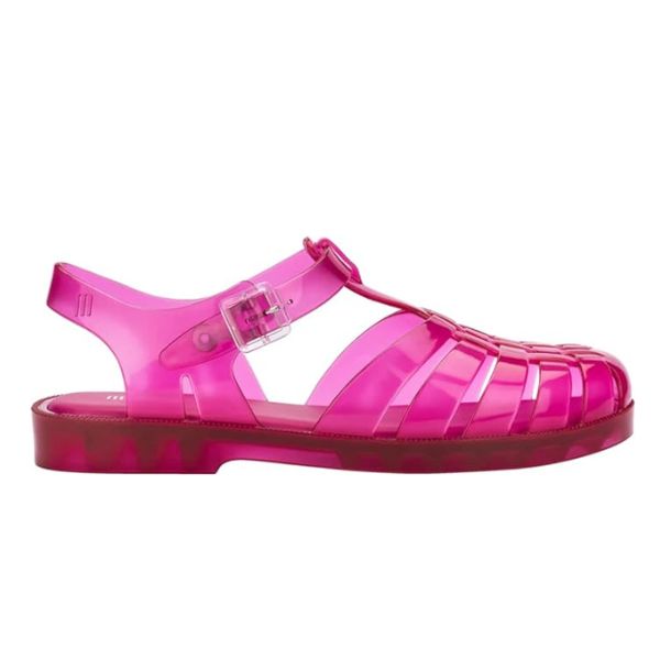 Il ritorno delle Jelly Shoes per l'estate: le indosserai?