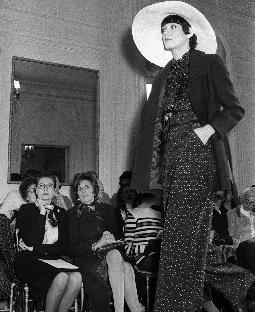 Grace Kelly nel front row - neomag.